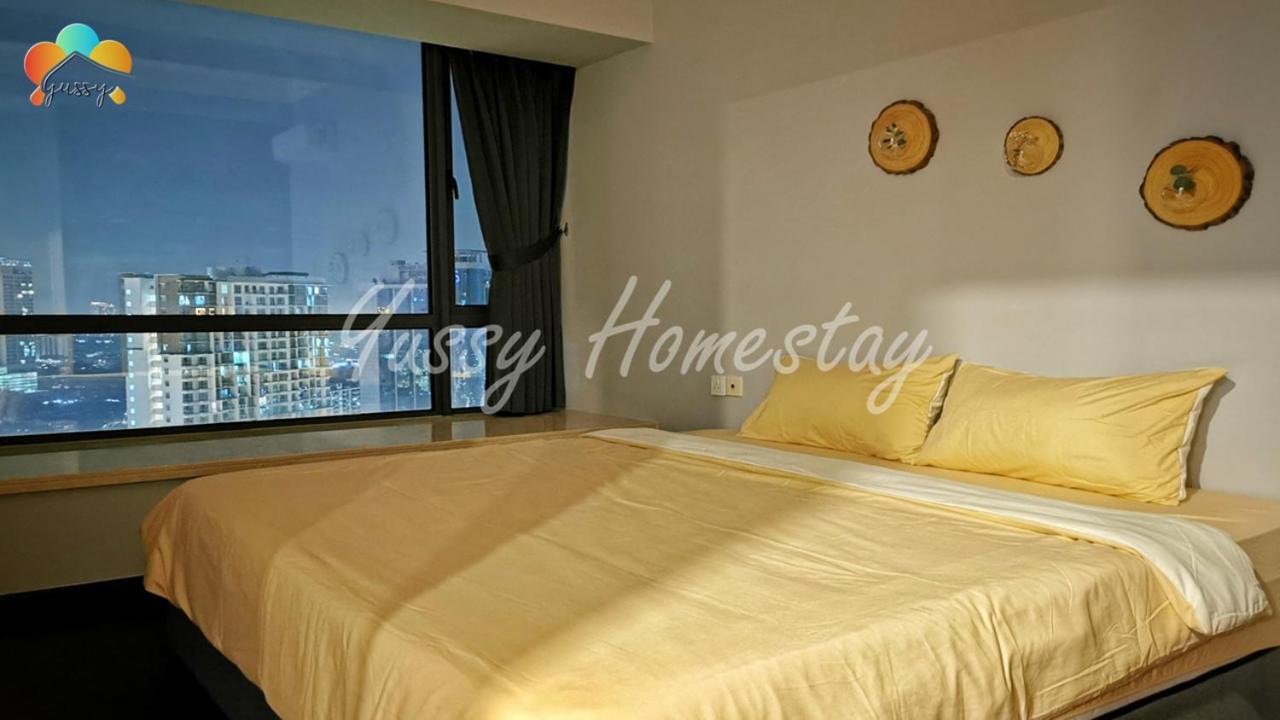 Yussy 2 Bedroom Sea View Condo At R&F Princess Cove Johor Bahru Buitenkant foto