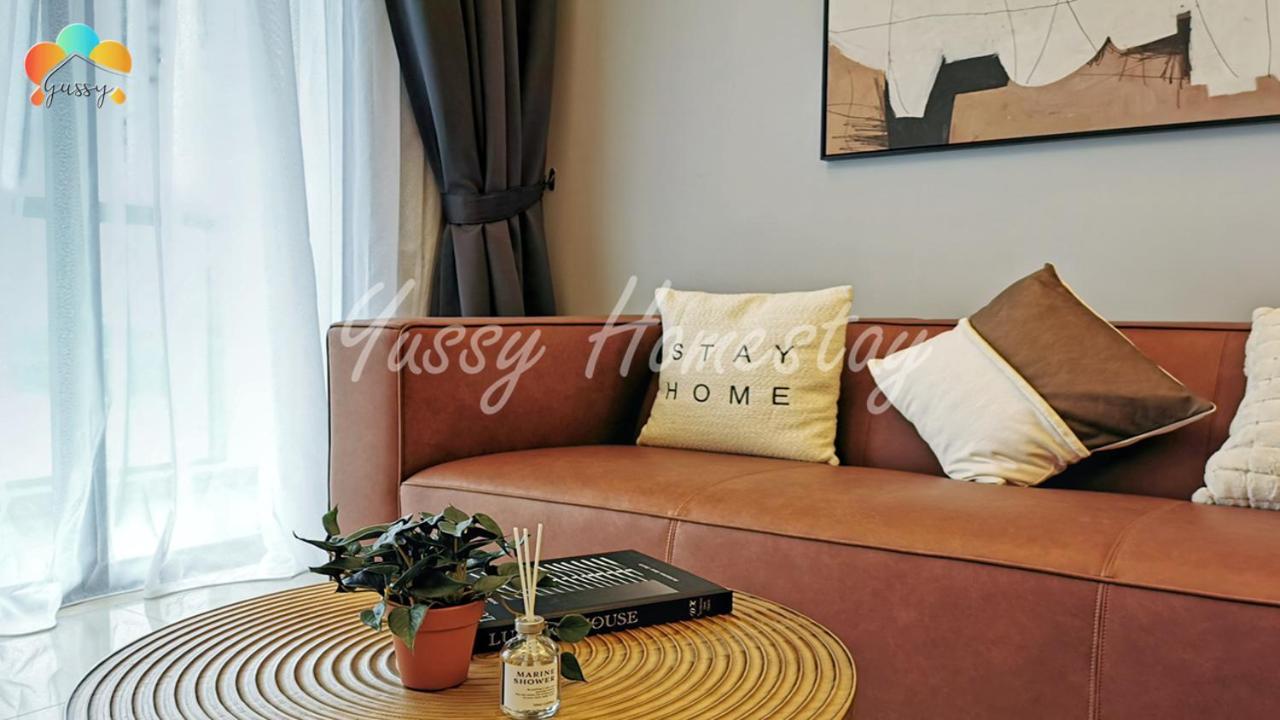 Yussy 2 Bedroom Sea View Condo At R&F Princess Cove Johor Bahru Buitenkant foto