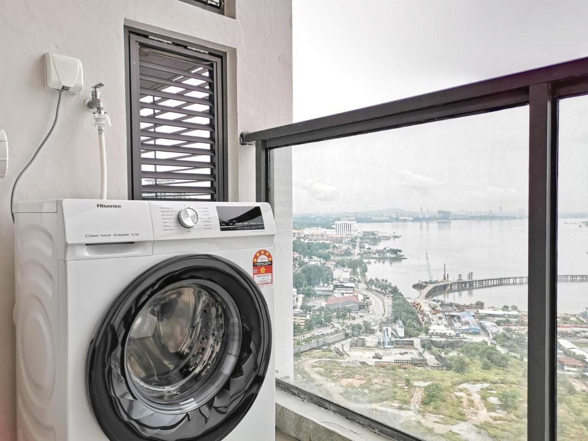 Yussy 2 Bedroom Sea View Condo At R&F Princess Cove Johor Bahru Buitenkant foto