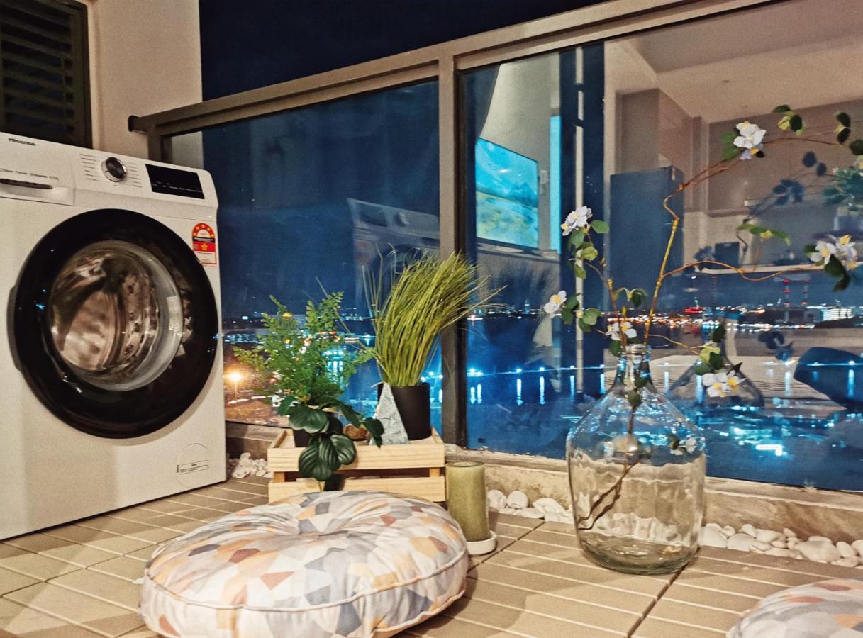 Yussy 2 Bedroom Sea View Condo At R&F Princess Cove Johor Bahru Buitenkant foto