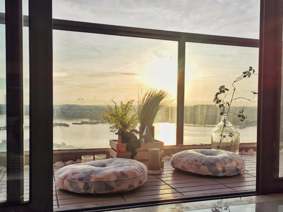 Yussy 2 Bedroom Sea View Condo At R&F Princess Cove Johor Bahru Buitenkant foto