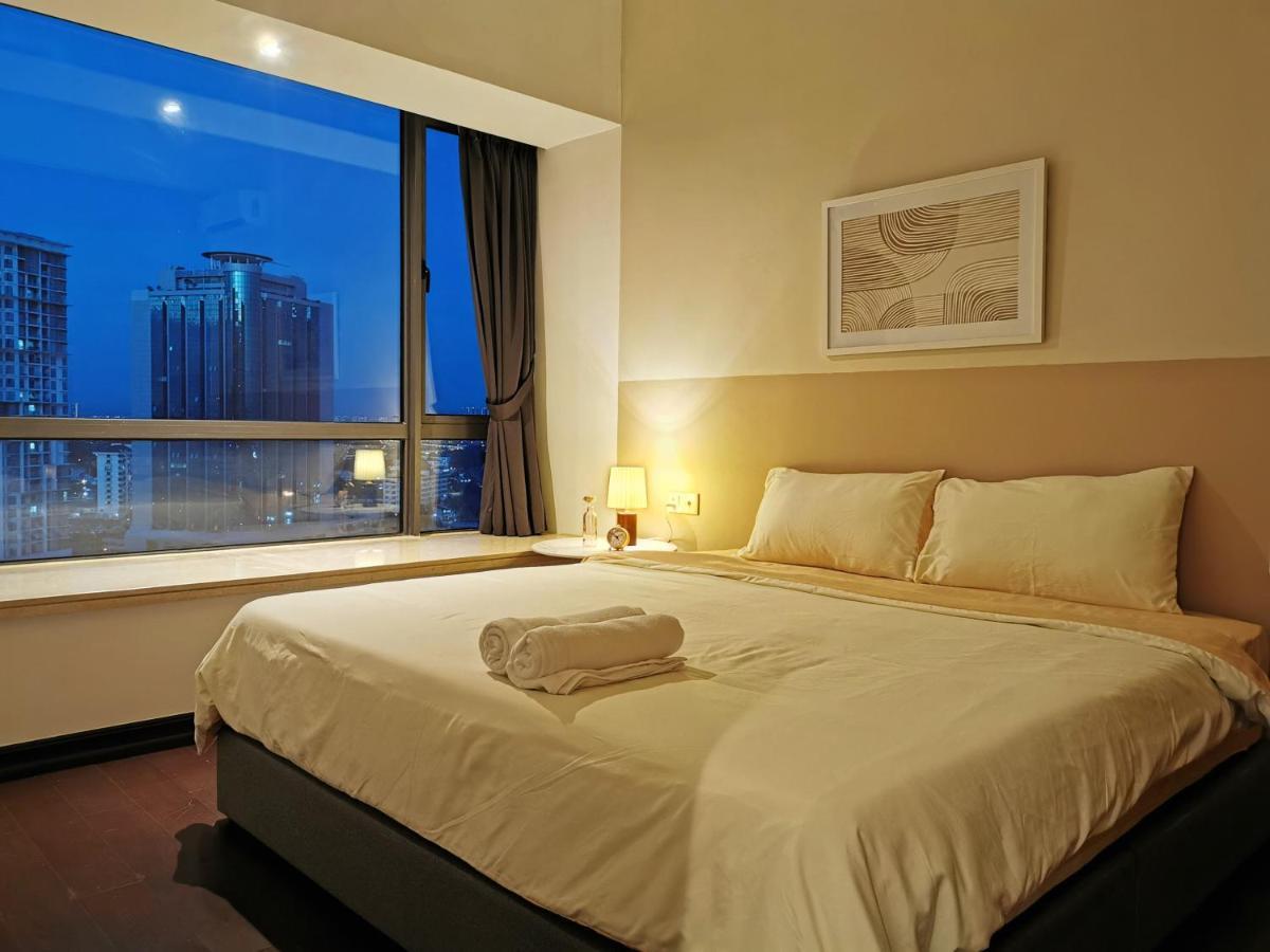 Yussy 2 Bedroom Sea View Condo At R&F Princess Cove Johor Bahru Buitenkant foto