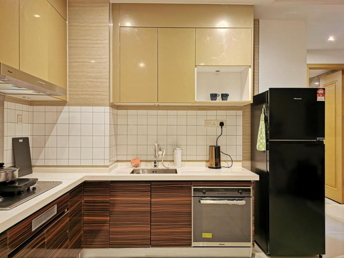 Yussy 2 Bedroom Sea View Condo At R&F Princess Cove Johor Bahru Buitenkant foto